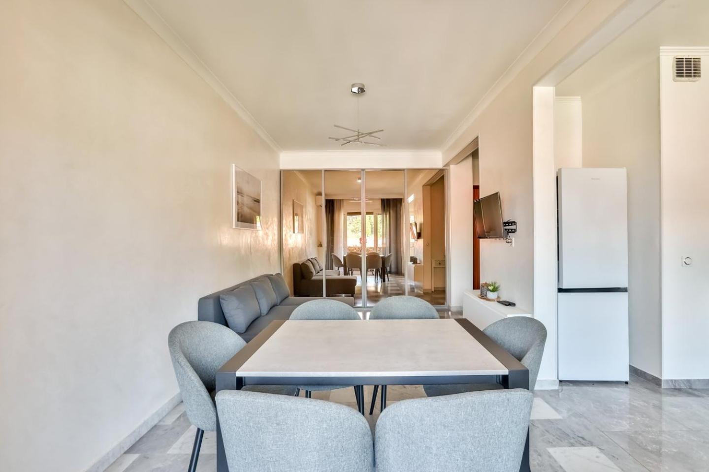 Superbe T2 Avec Terrasse Et Parking Apartment *
